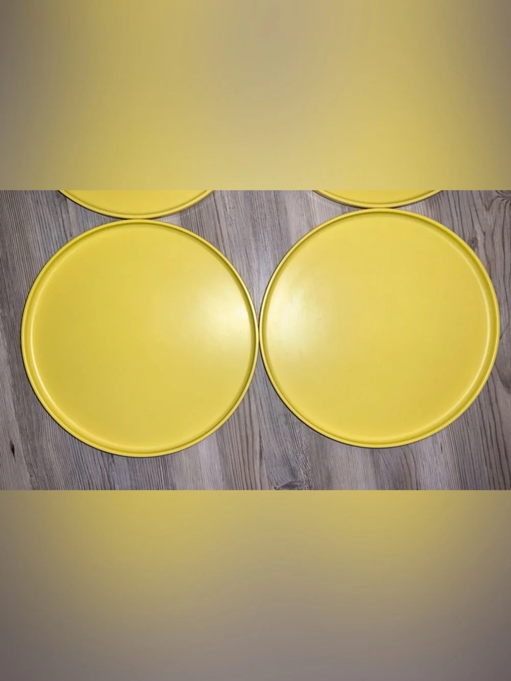 4 West Elm Aaron Probyn Yellow Melamine Plastic Plates 10”